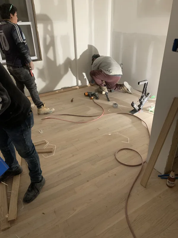 empty-room-hardwood-floors-walls-before.webp